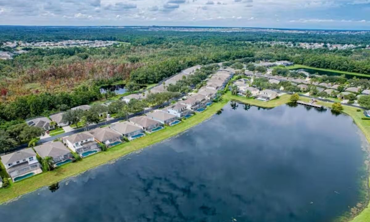 Photo of Outdoor in Sunset Lakes