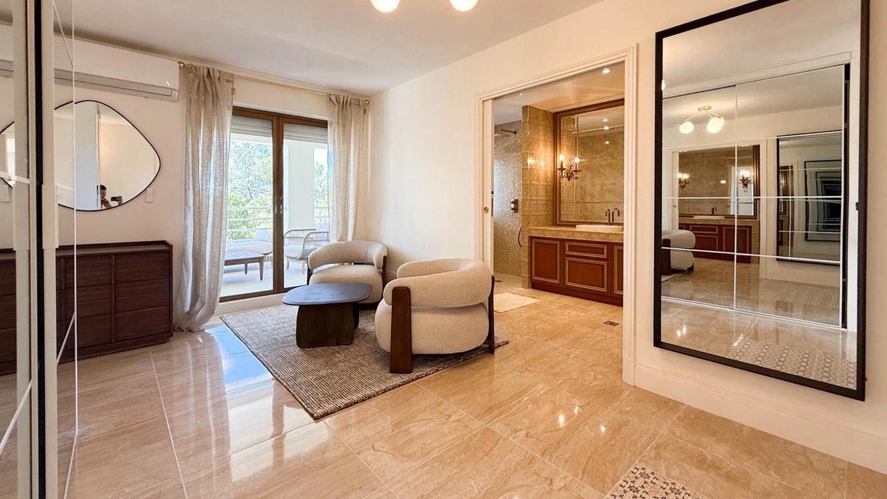 Photo of Others in Mougins