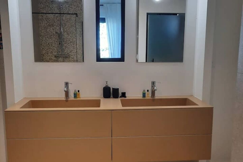 Photo of Bathroom in Saint Pierre de Feric