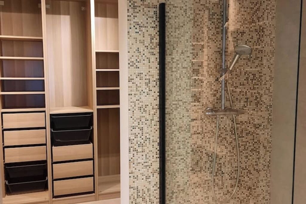 Photo of Bathroom in Saint Pierre de Feric