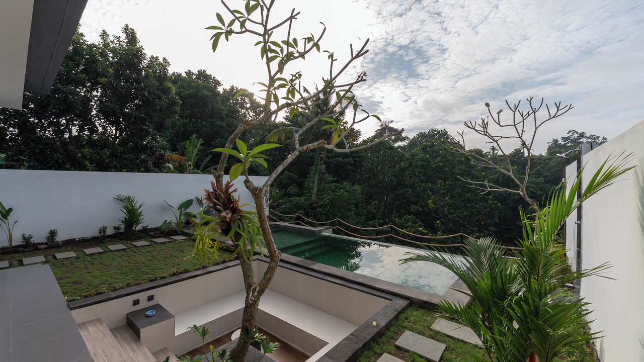 Photo of Outdoor in Buwit