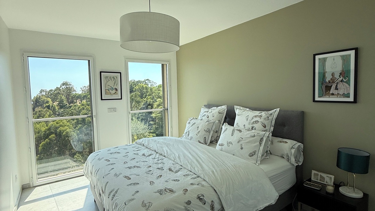 Photo of Bedroom in Eze
