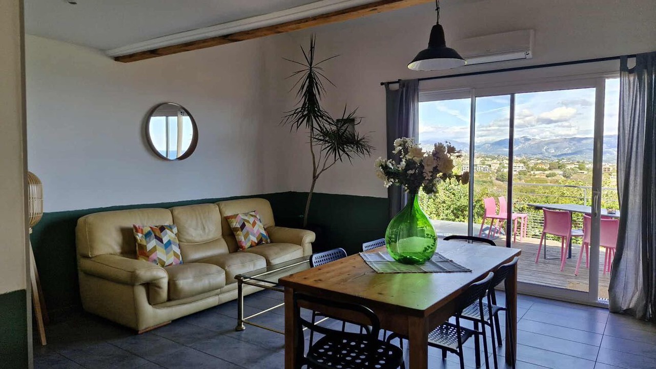 Photo of Livingroom in Saint Antoine