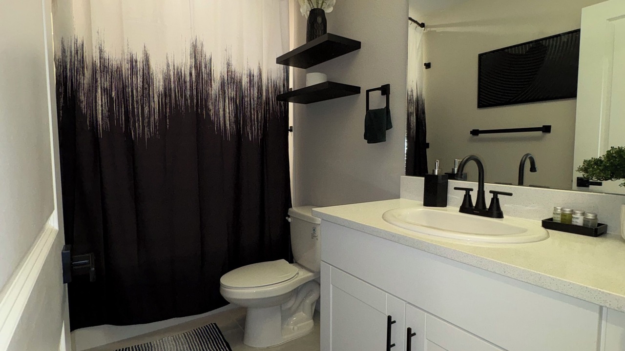 Photo of Bathroom in Poinciana