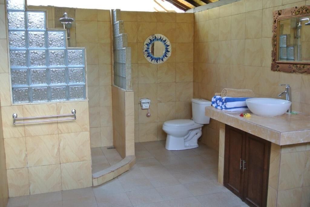 Photo of Bathroom in Sengkidu