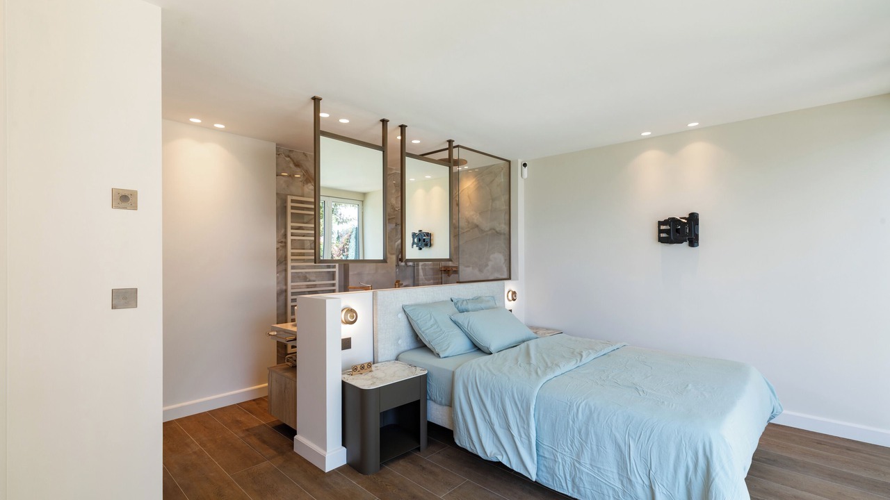 Photo of Bedroom in Golfe Juan