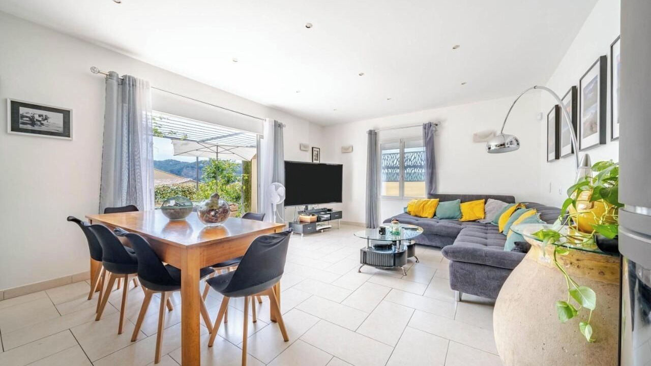 Photo of Livingroom in Carros