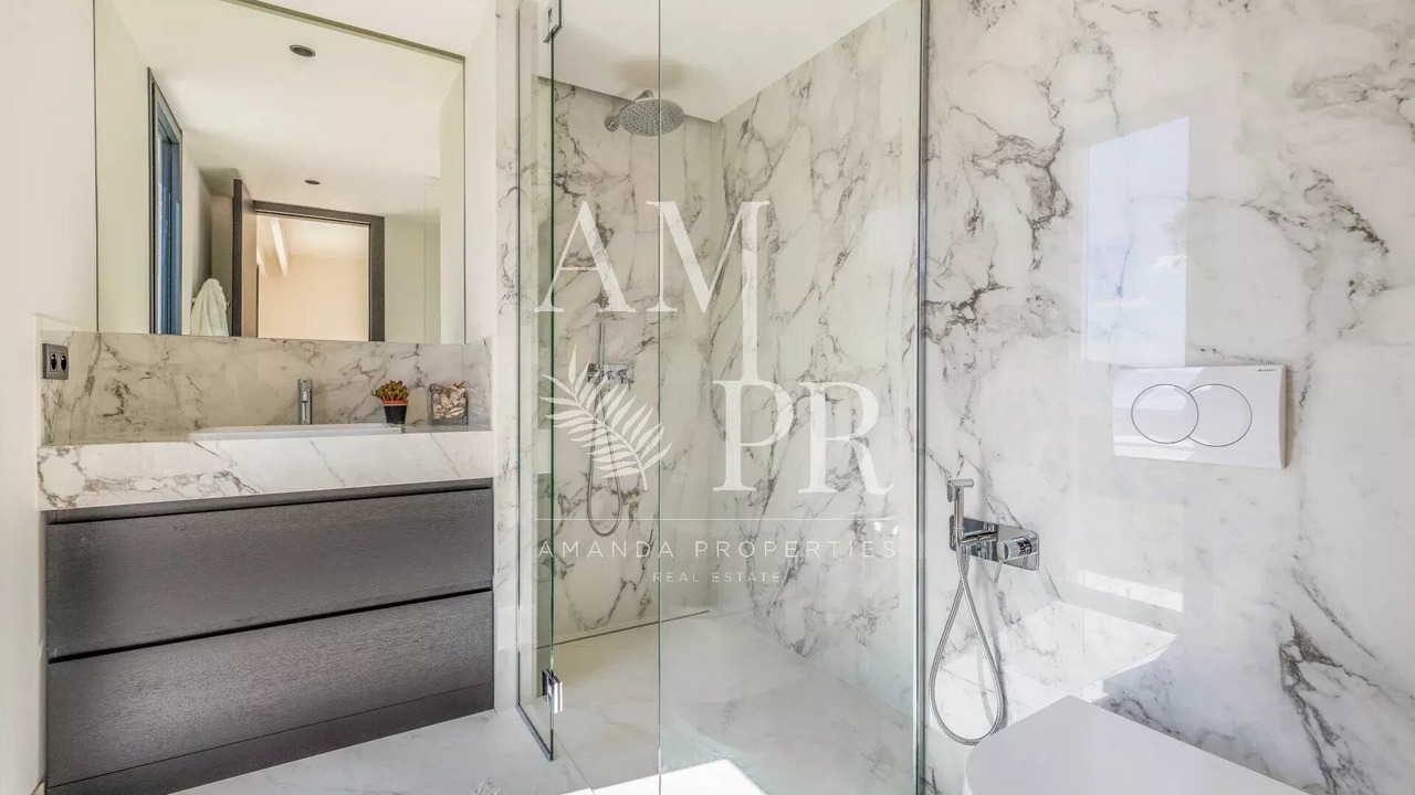 Photo of Bathroom in Pointe Croisette