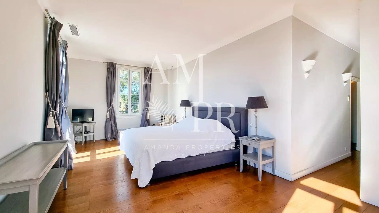 Photo of Bedroom in Pointe Croisette