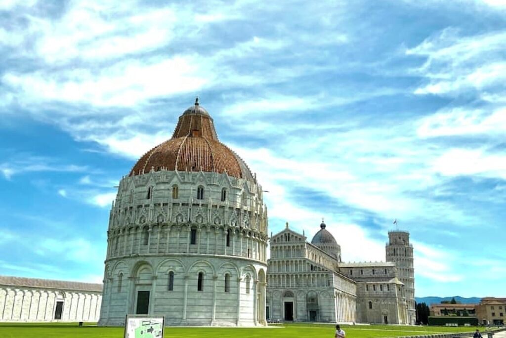 Photo of Others in Pisa