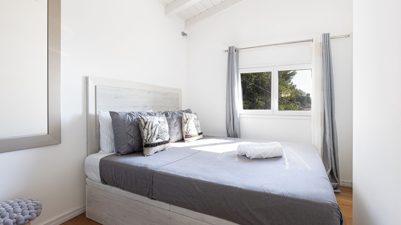 Photo of Bedroom in Beausoleil