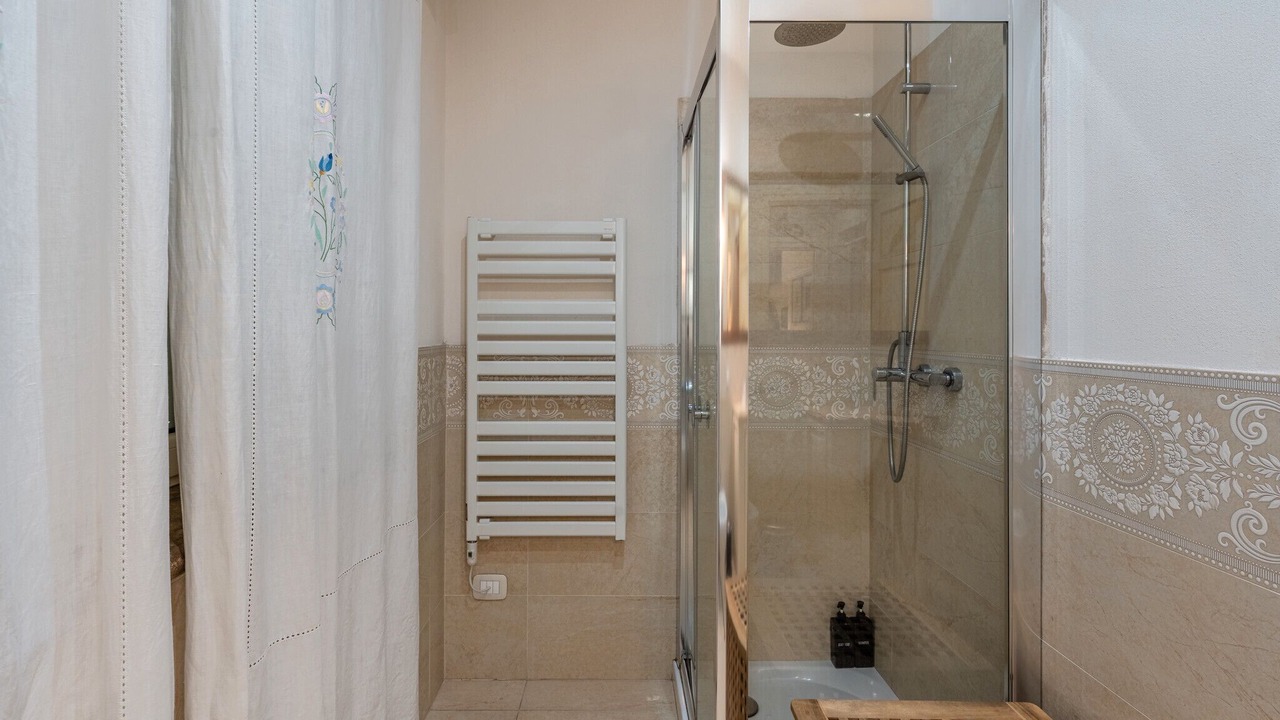 Photo of Bathroom in Altopascio