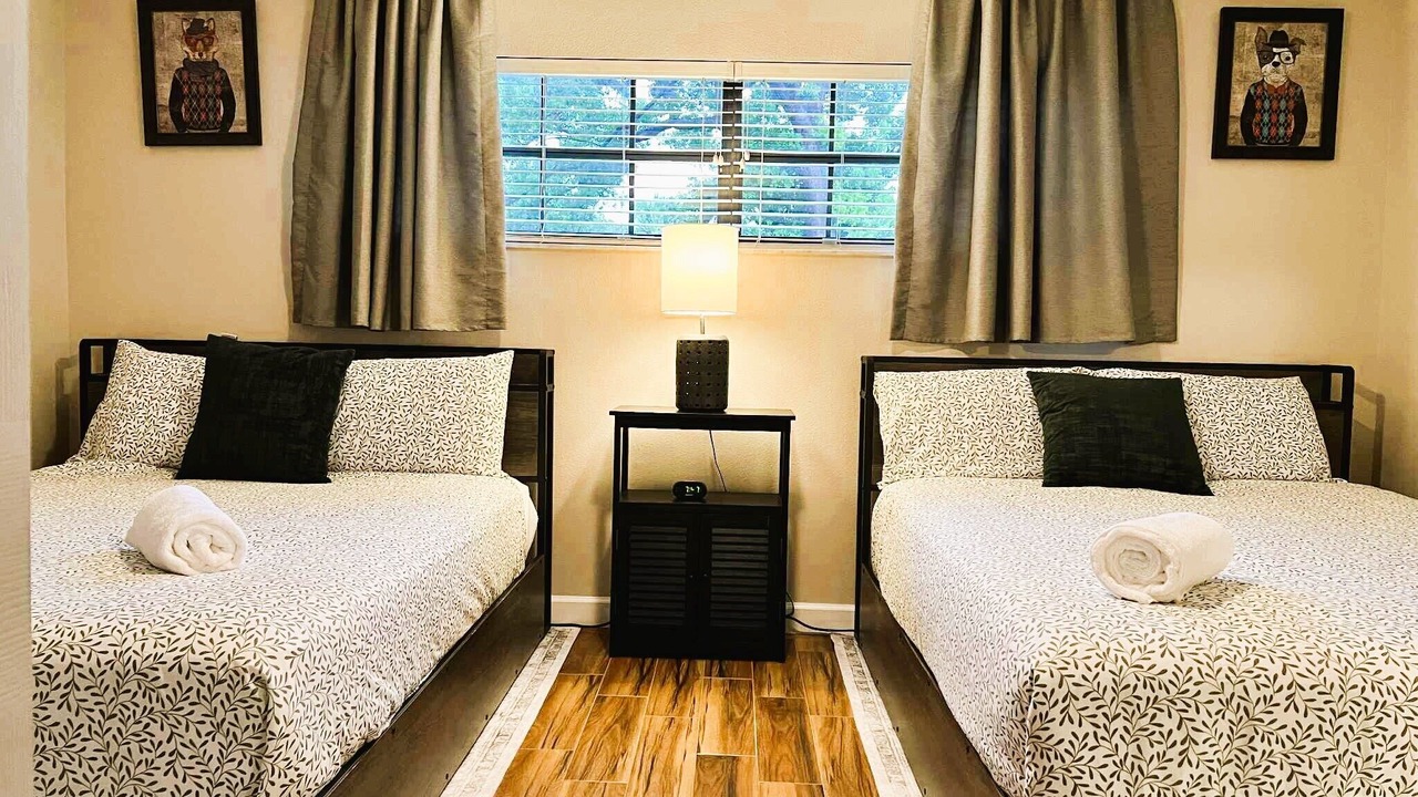 Photo of Bedroom in Longwood