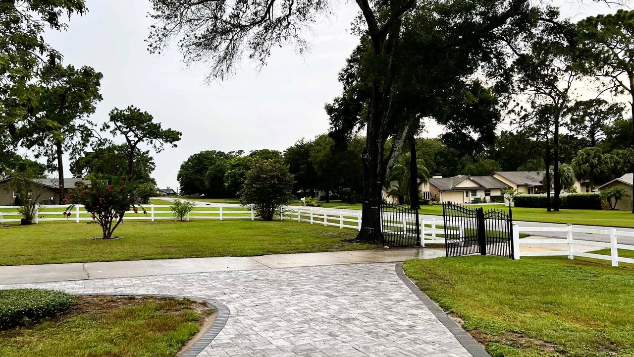 Photo of Outdoor in Longwood
