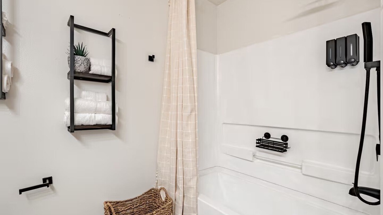 Photo of Bathroom in Southeast Orlando