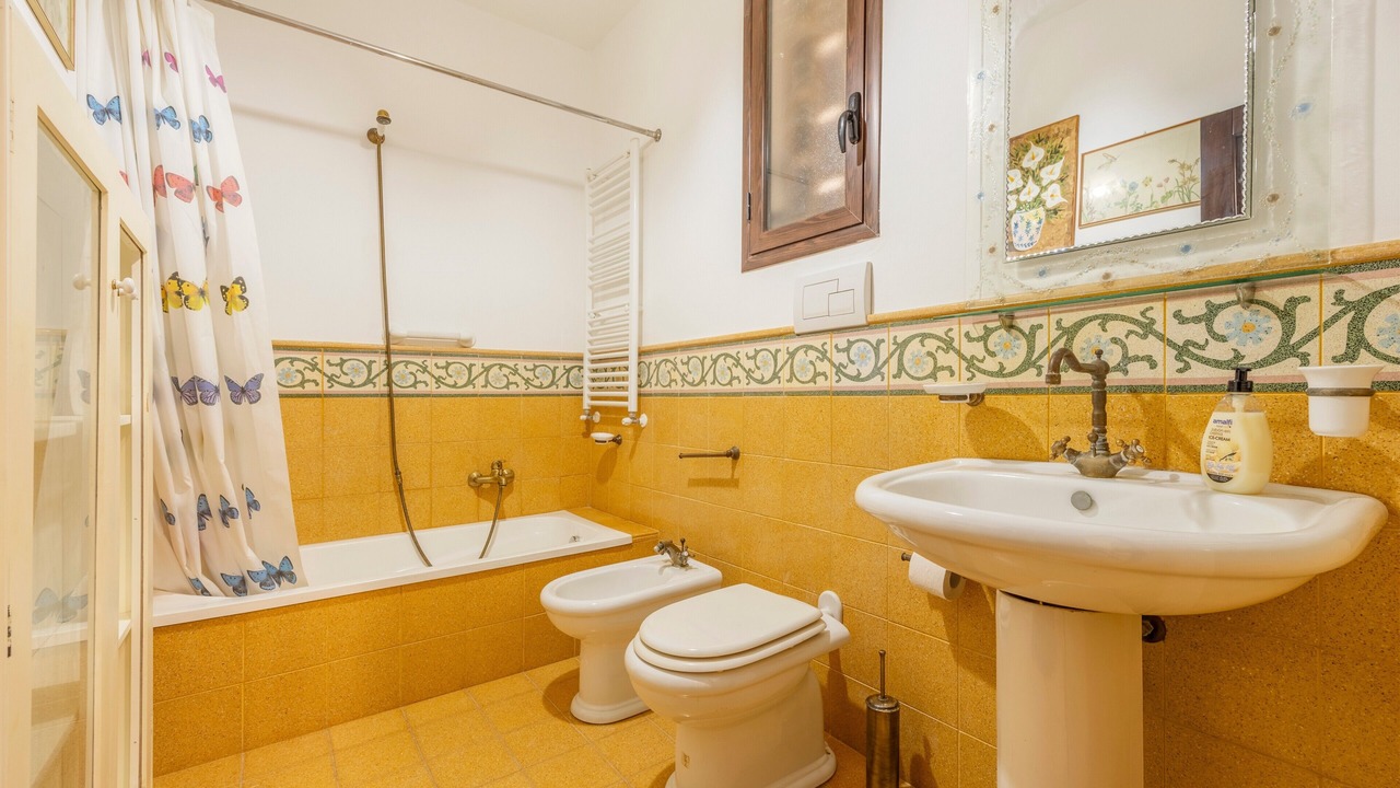 Photo of Bathroom in Palermo