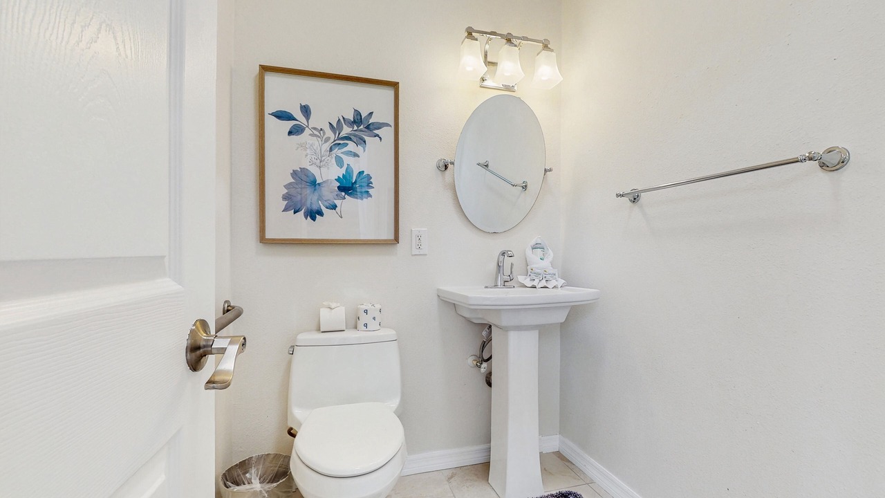 Photo of Bathroom in Crescent Lakes