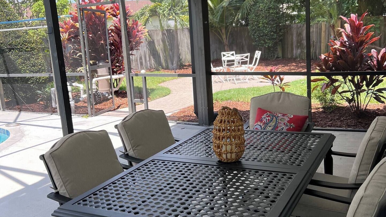 Photo of Outdoor in Azalea Park