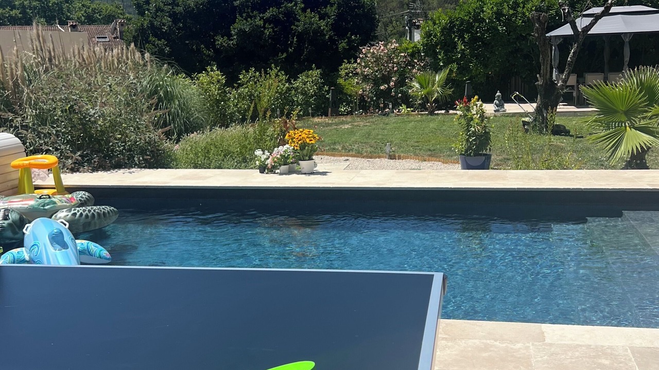 Photo of Outdoor in Contes
