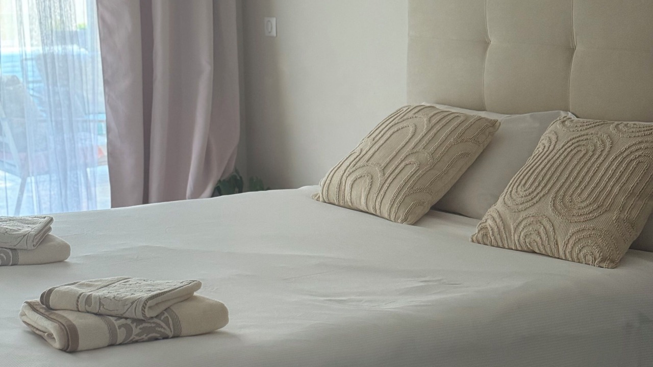 Photo of Bedroom in Contes