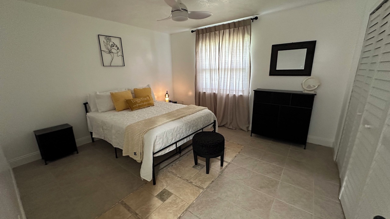 Photo of Bedroom in Campbell