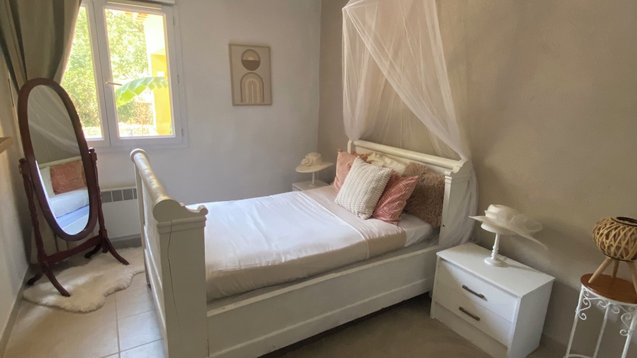 Photo of Bedroom in Saint-Paul-en-Foret