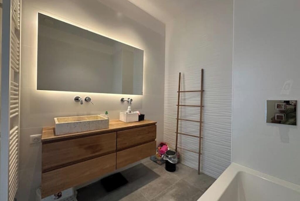 Photo of Bathroom in Saint-Laurent-du-Var