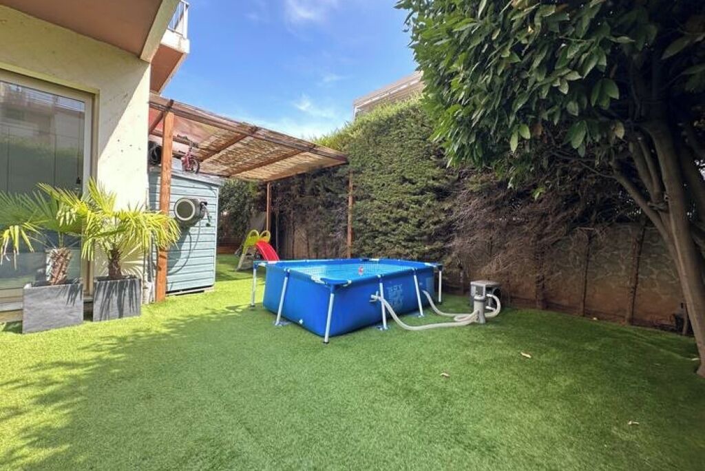 Photo of Patio Balcony in Saint-Laurent-du-Var