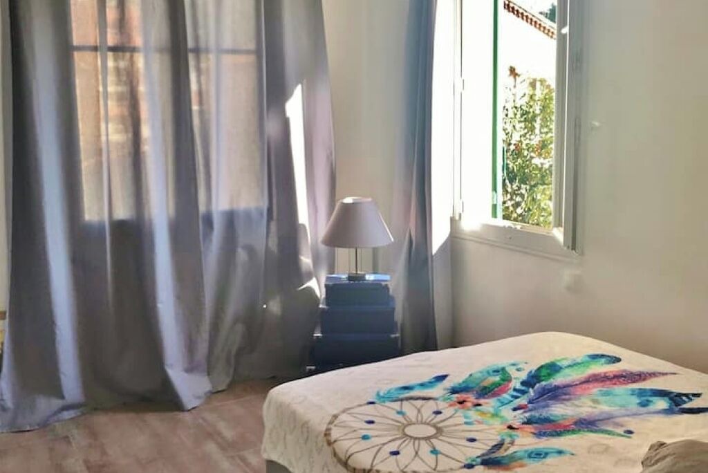 Photo of Bedroom in Juan-les-Pins