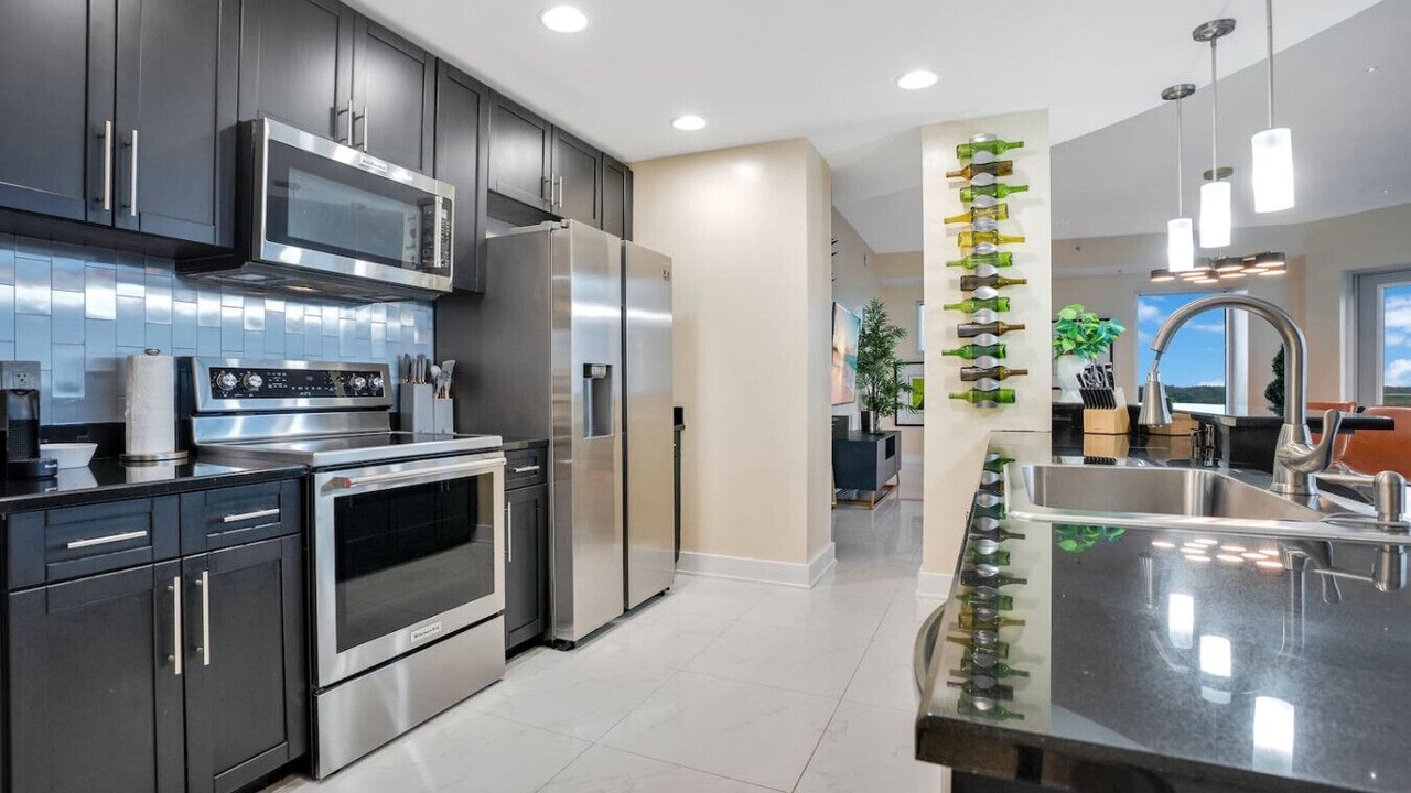 Photo of Kitchen in South Eola