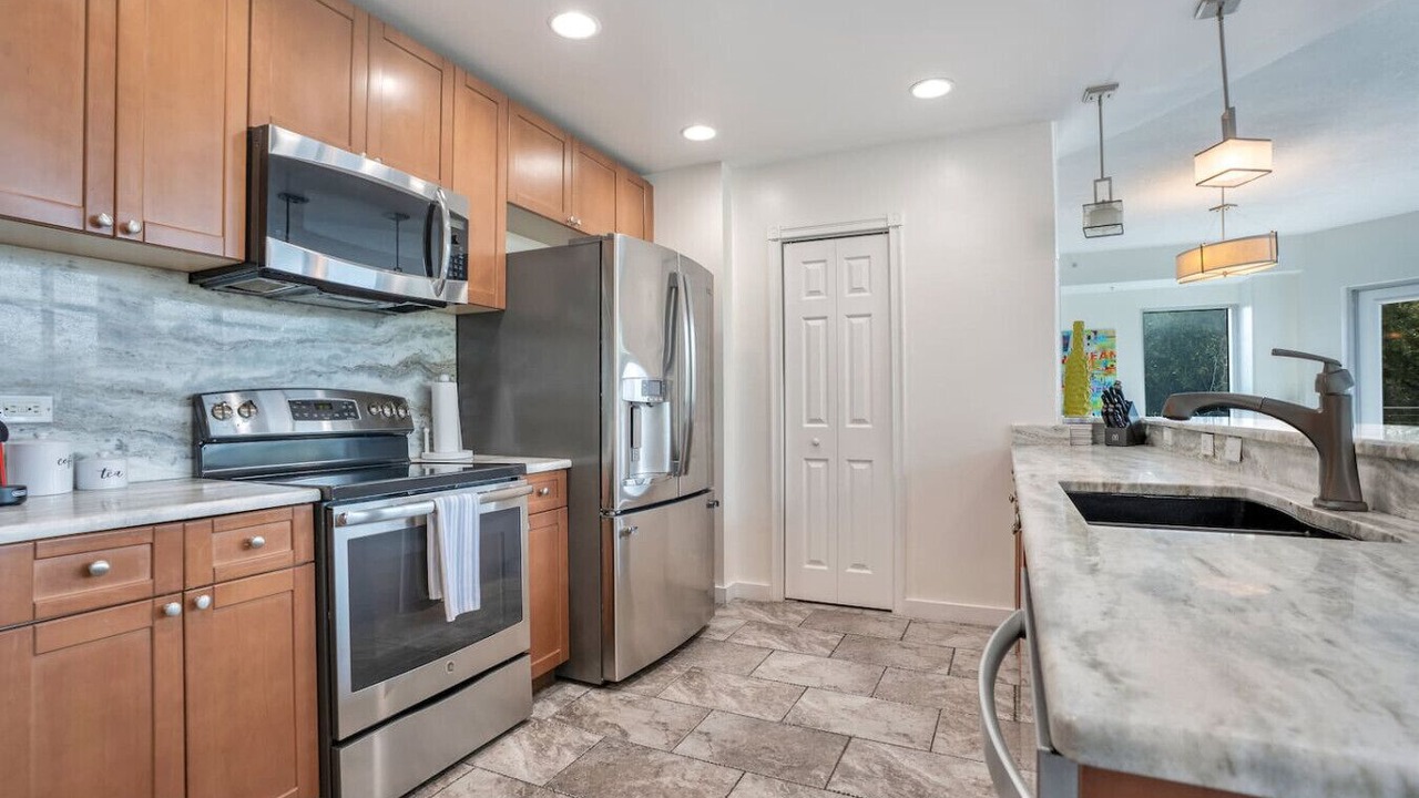 Photo of Kitchen in South Eola