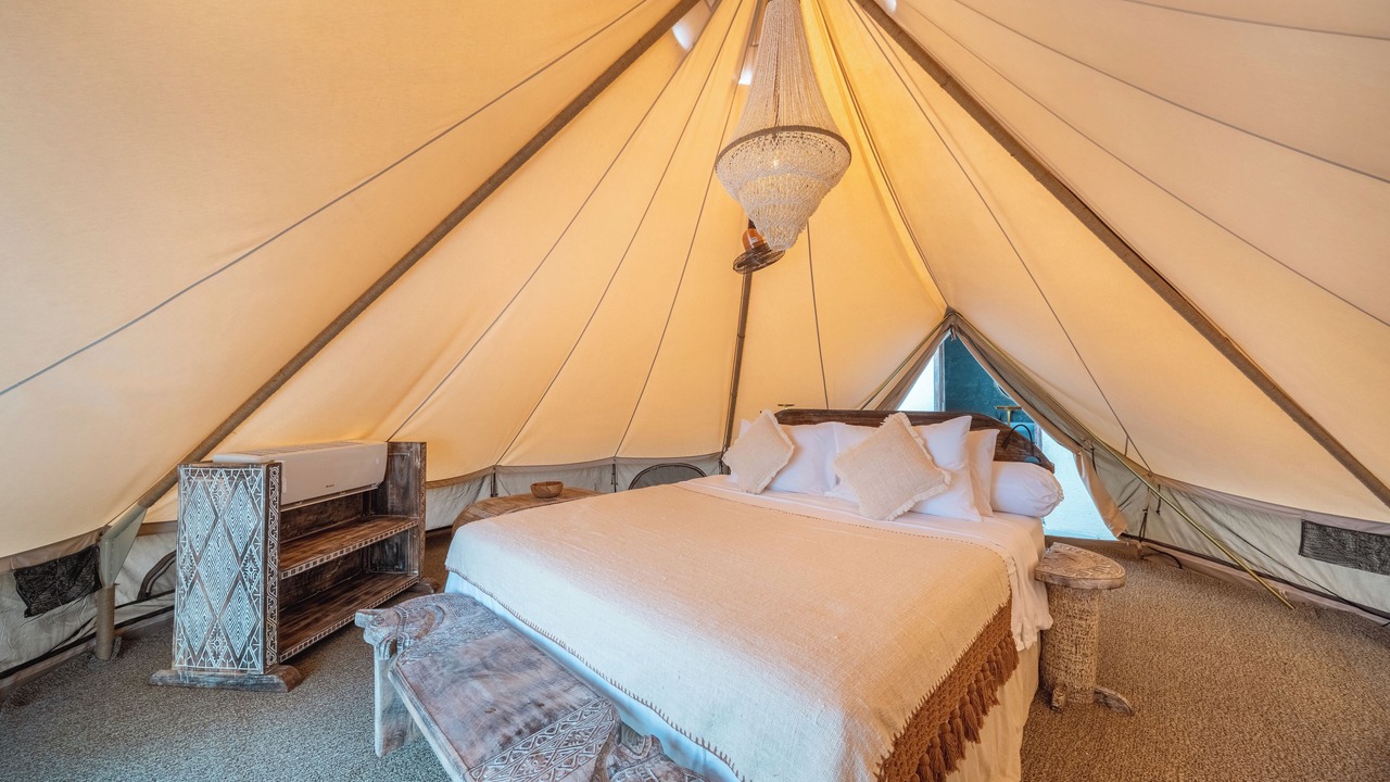 Photo of Bedroom in Mushroom Bay