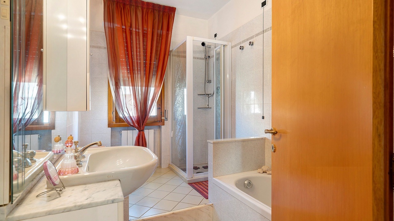 Photo of Bathroom in Montevarchi