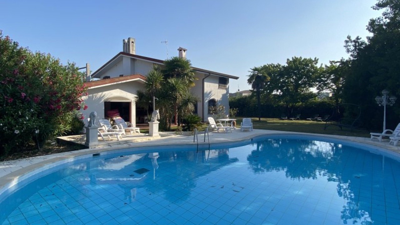 Photo of Outdoor in Bevazzana