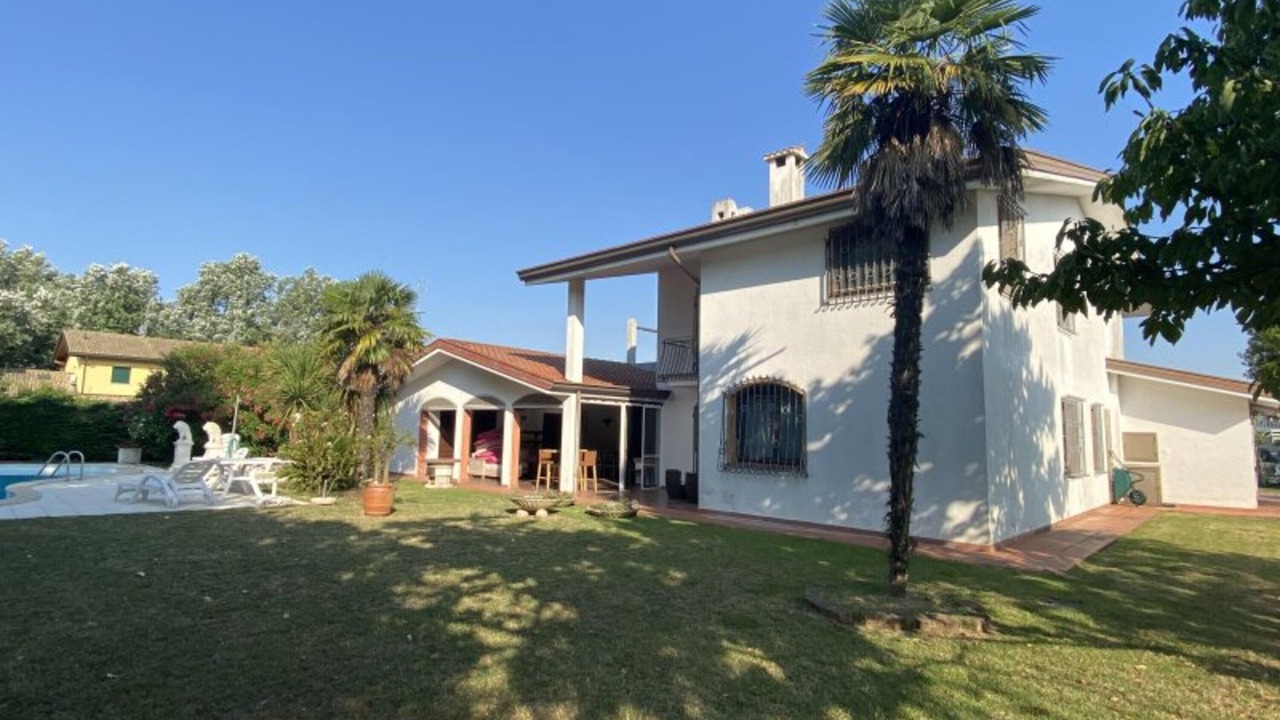 Photo of Outdoor in Bevazzana