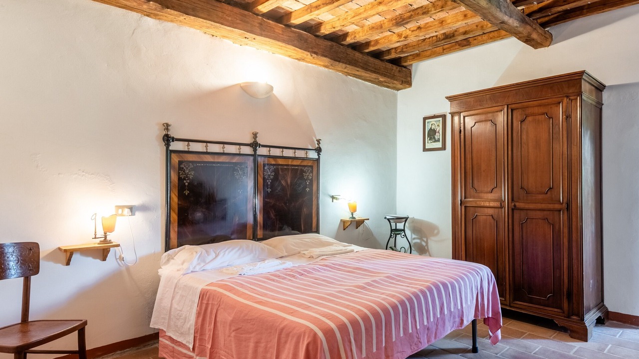 Photo of Bedroom in Murlo