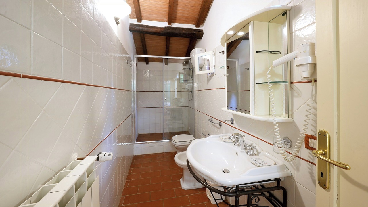 Photo of Bathroom in Paciano