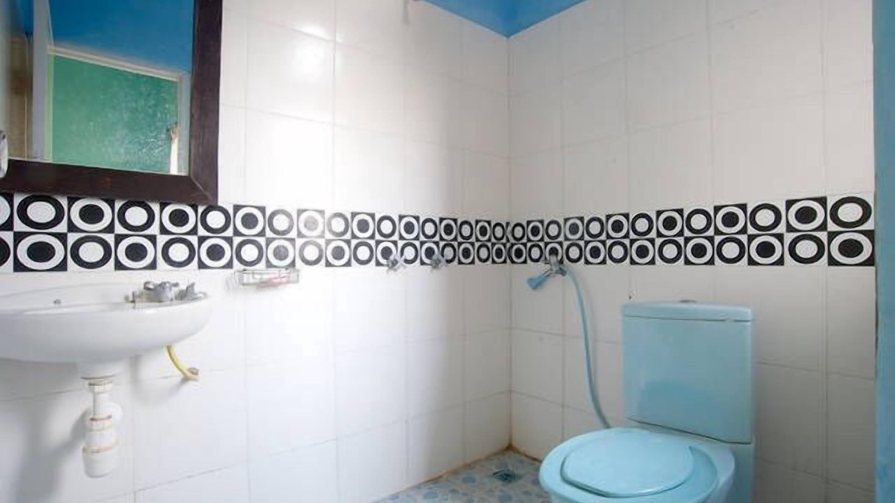 Photo of Bathroom in Padangsambian Klod