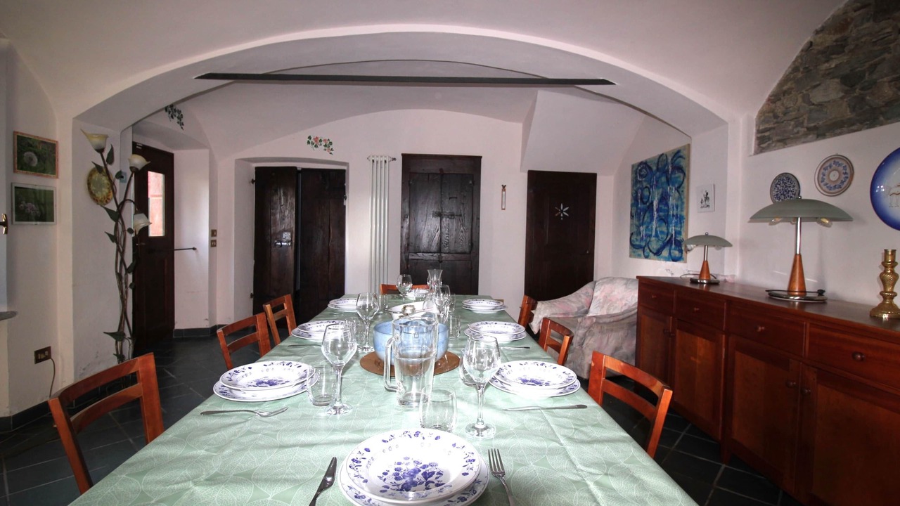 Photo of Others in Crabbia