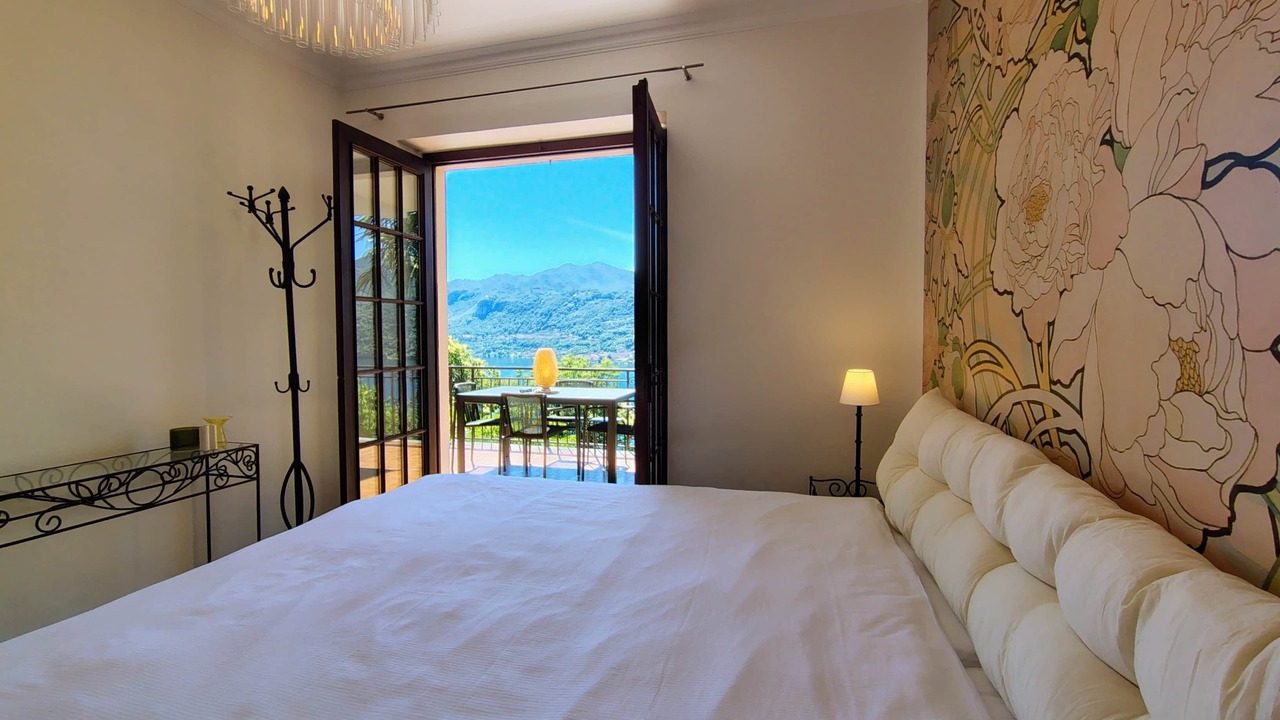 Photo of Bedroom in Miasino