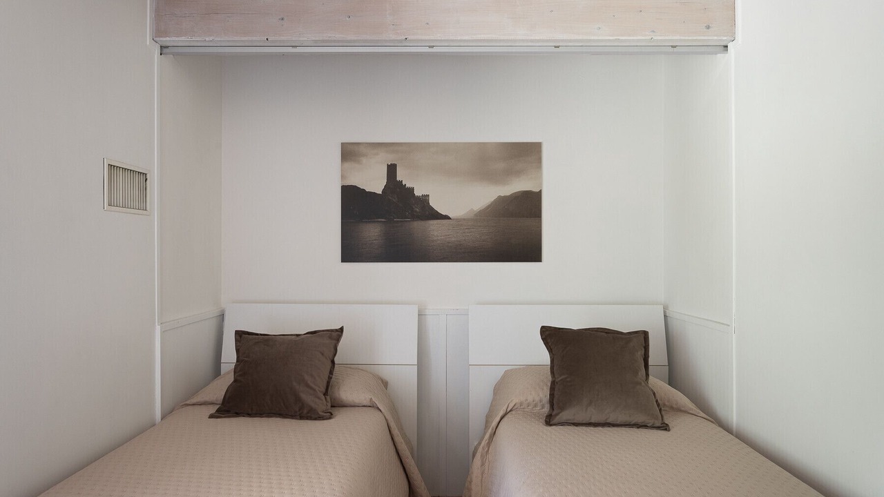 Photo of Bedroom in Toscolano Maderno