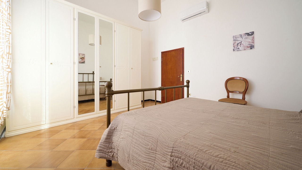 Photo of Bedroom in Piombino