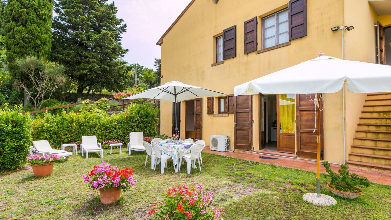 Photo of Others in Castellina Marittima