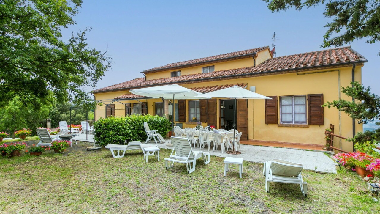Photo of Others in Castellina Marittima