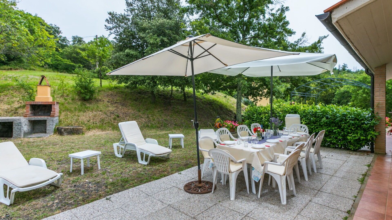 Photo of Outdoor in Castellina Marittima