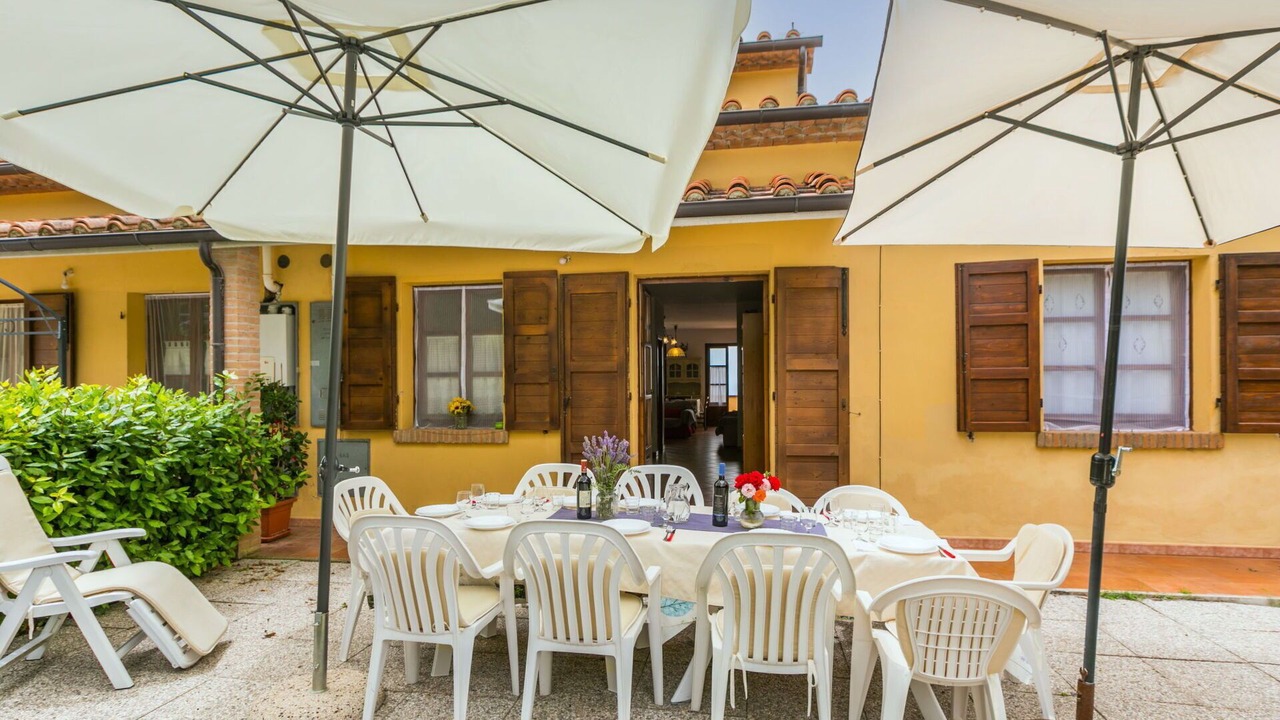 Photo of Outdoor in Castellina Marittima