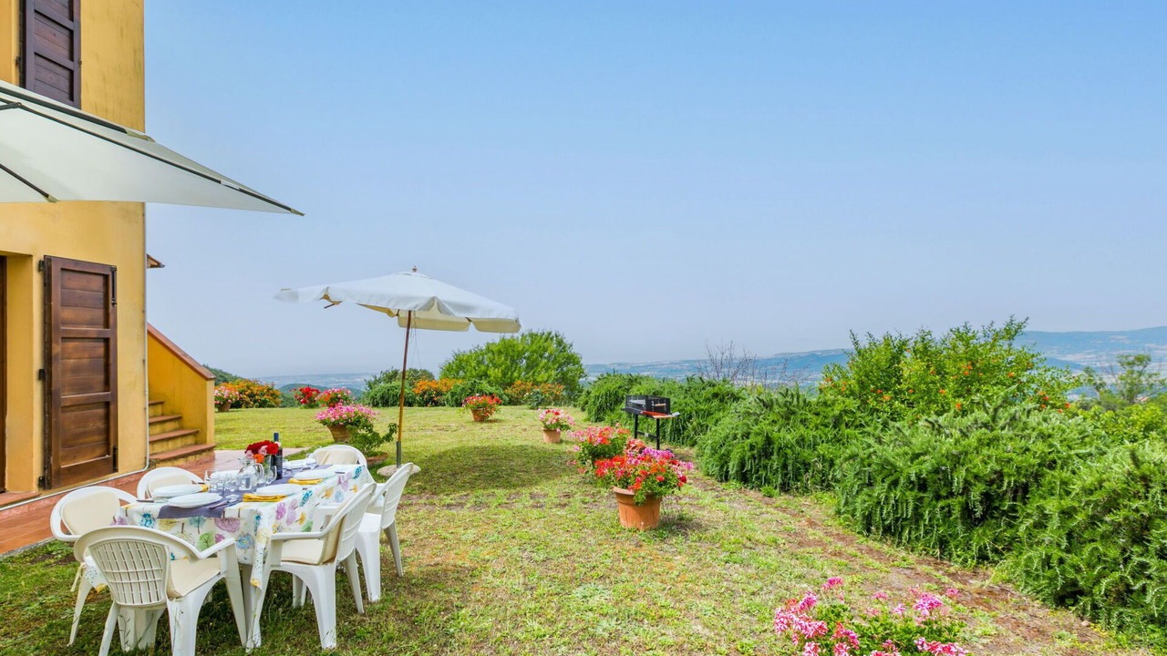 Photo of Outdoor in Castellina Marittima