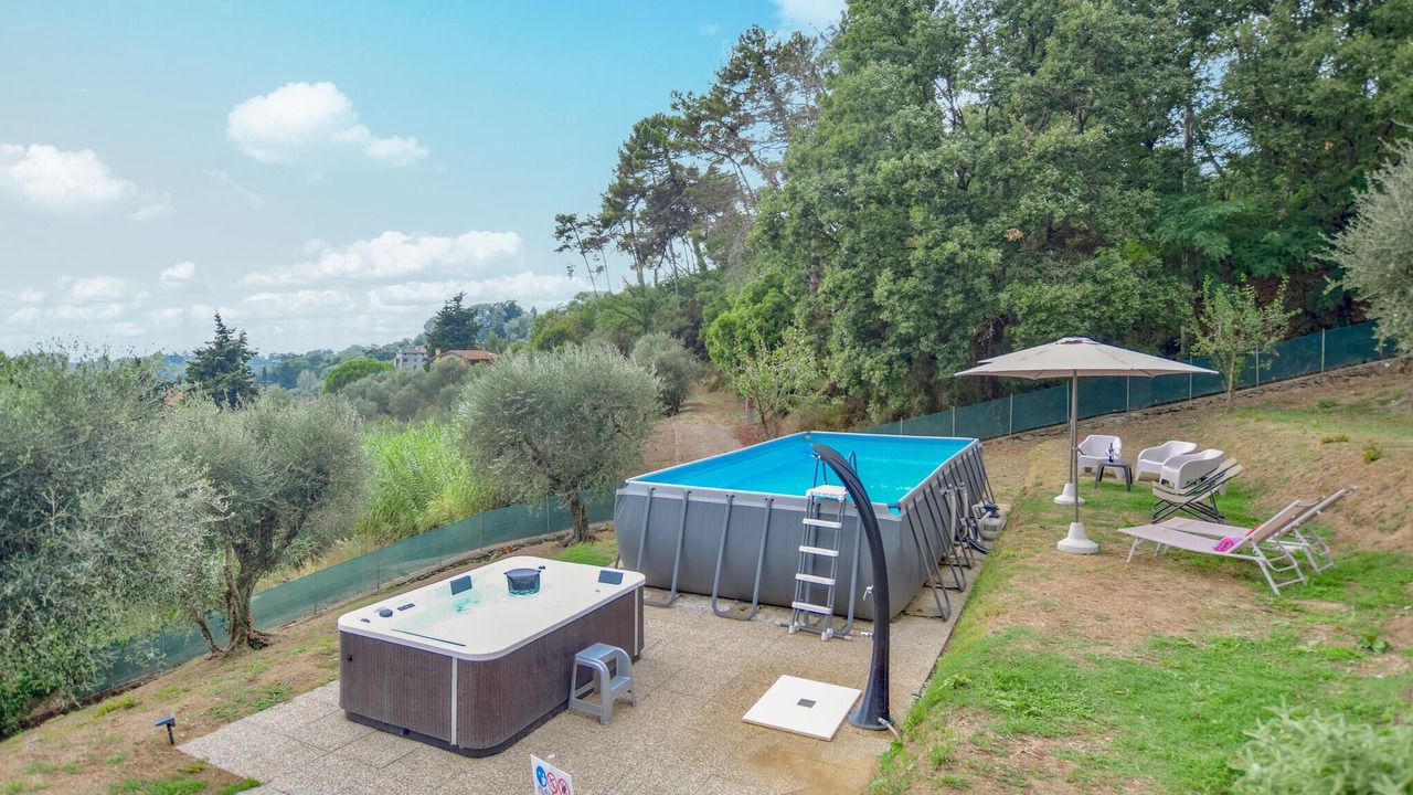 Photo of Outdoor in Corsanico