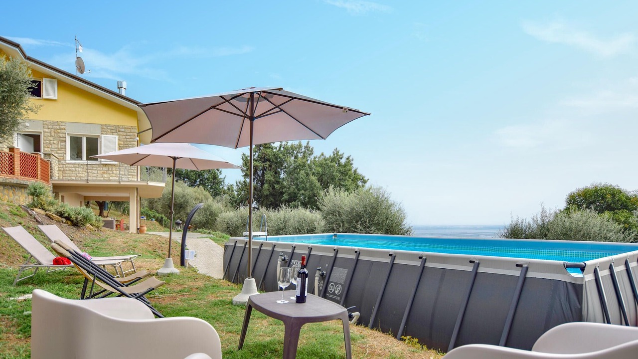 Photo of Outdoor in Corsanico