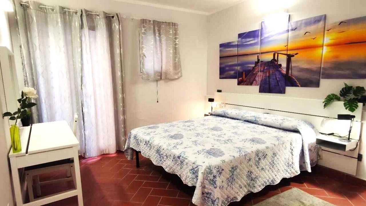 Photo of Bedroom in Rosignano Solvay